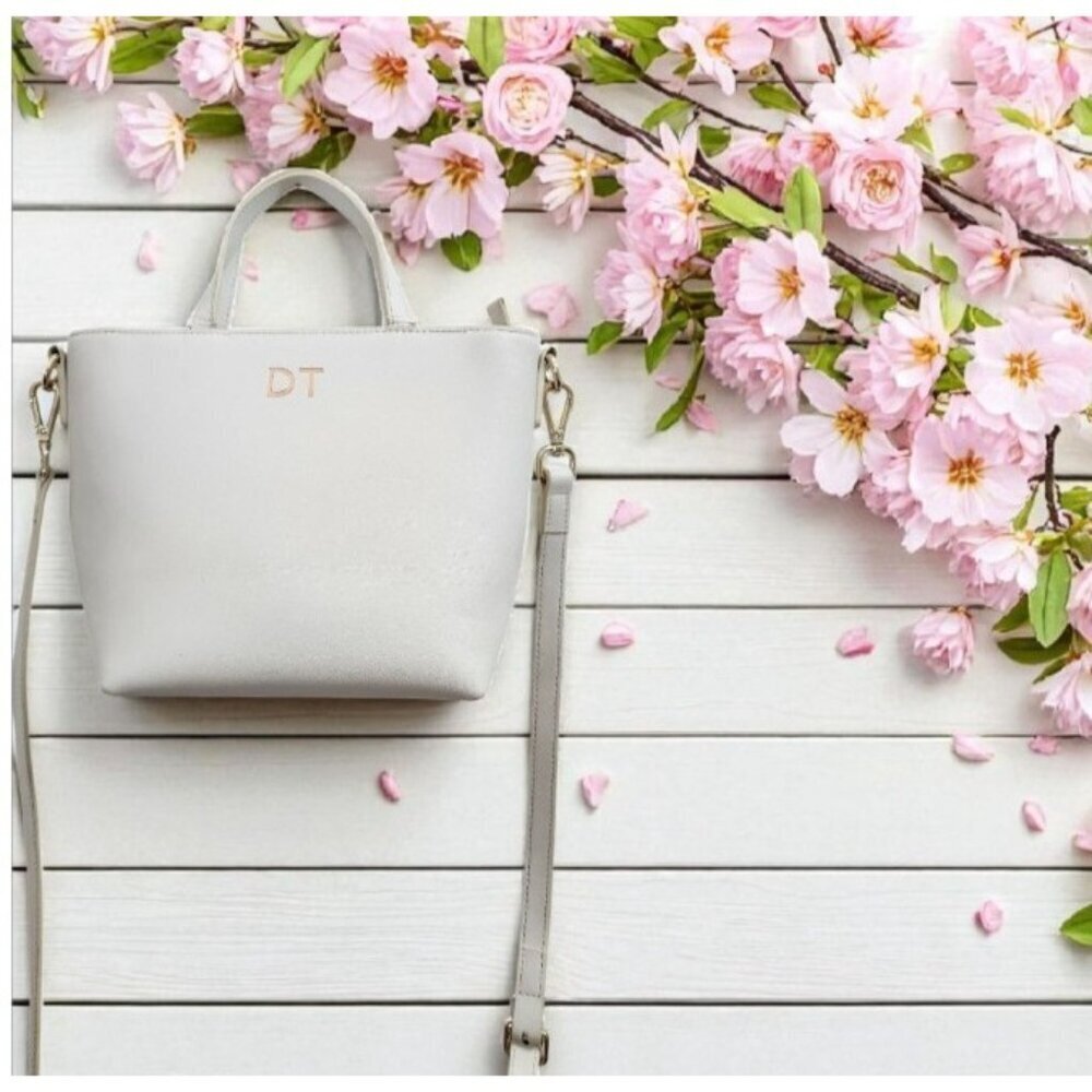 TDE White Structured Leather Tote Bag DT Logo Gold Hardware Crossbody Strap